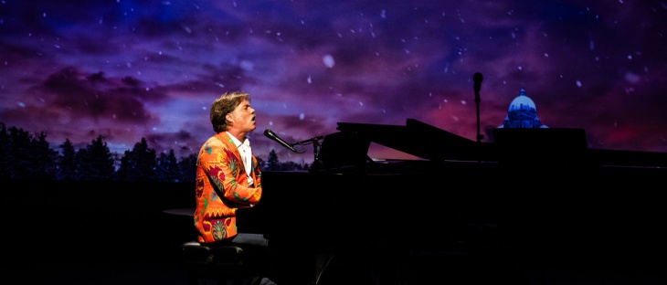 <p>RUFUS WAINWRIGHT</p>