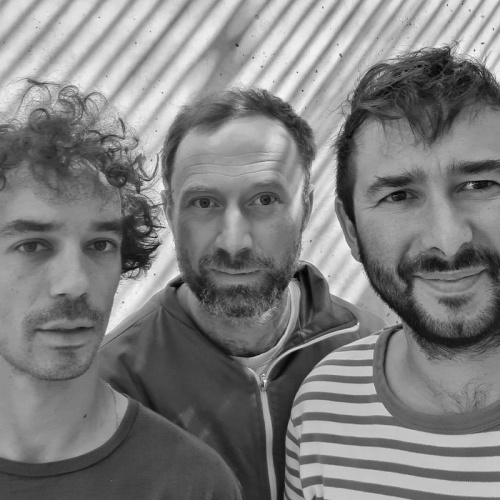 <p><strong>GALACTIK ENSEMBLE</strong></p>