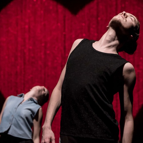 <p><strong>D’AMOUR</strong></p>