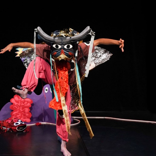 <p><strong>MOÉ MOÉ BOUM BOUM</strong></p>